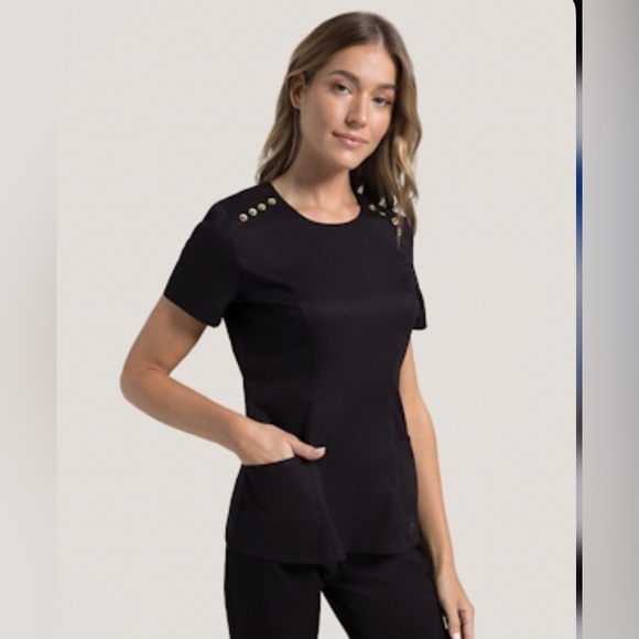 Jaanuu Scrub Top - Picture 1 of 4